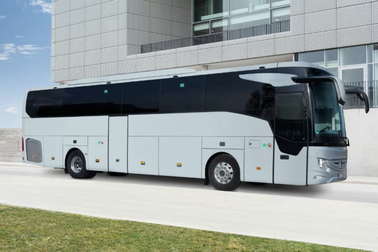 Modern VIP coach for group travel – Autobus Brettschneider